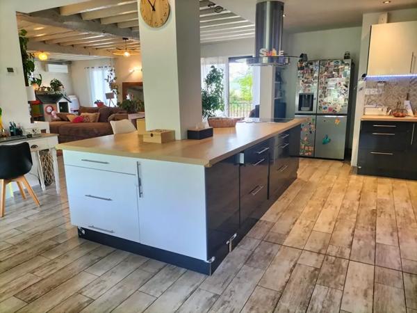 maison 7 pièces 227m² à vendre à Mont-de-Marsan