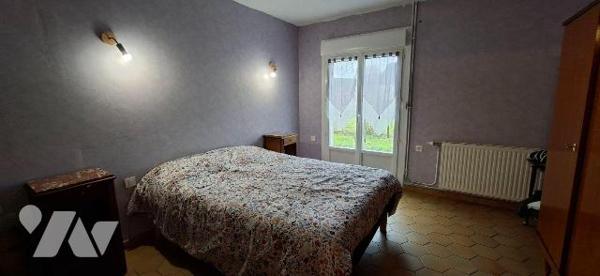 Maison à vendre à COUVRON ET AUMENCOURT, commune de 926 habitants située à 15km de LAON, 32km d...