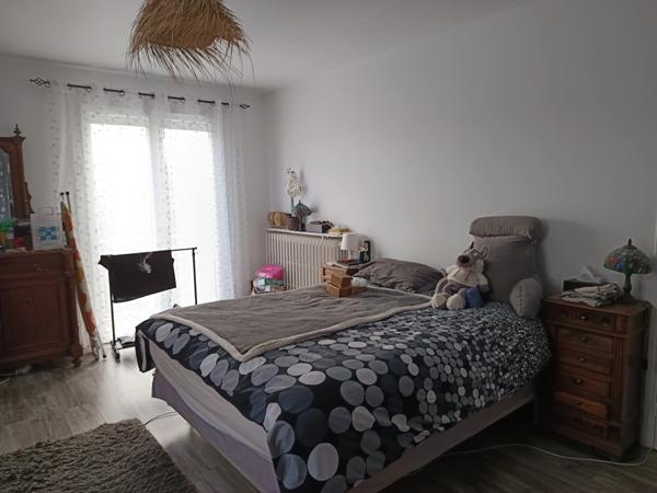 MAISON 4 CHAMBRES SUR SOUS SOL PROCHE CENTRE VILLE