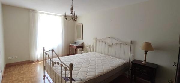 Maison maison de campagne Plouzévédé Hors centre ville 163 m²