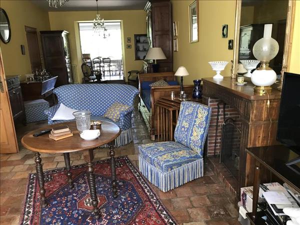 Maison à vendre |  Le Dorat |  11 pièces | 316 m²