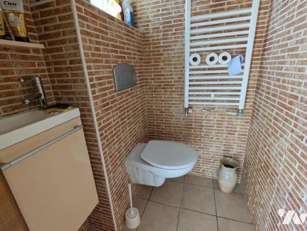 QUERQUEVILLE - PAVILLON 3 CHAMBRES ET GARAGE - VUE MER