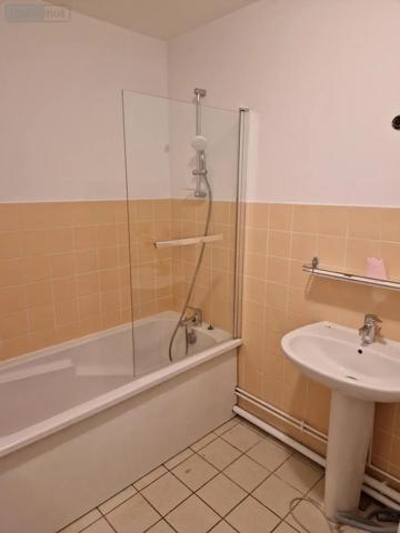 Location - Appartement Cambrai 59400 4 pièces 73 m 2 1850 m 2