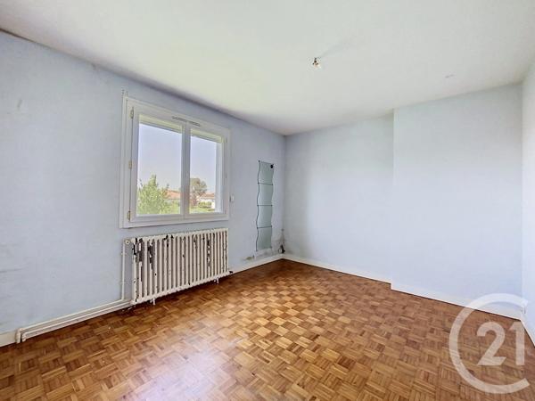 Maison à vendre  4 pièces - 82 m 2   CHOLET  - 49
