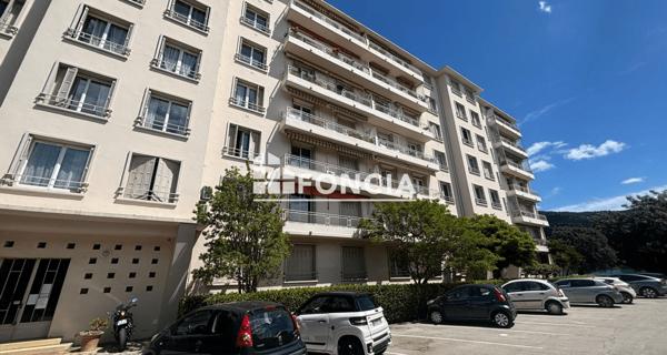 À vendre Appartement 4 pièces 79.55 m² - Toulon 83200
