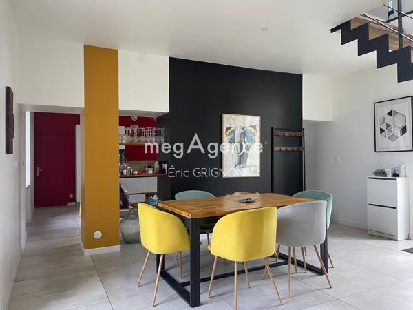 Maison à LA BOISSIERE-DES-LANDES, 85430 - 7 pièces 145m²