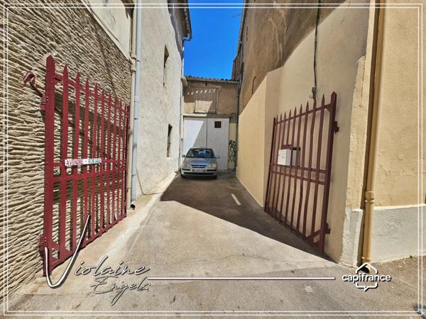 Maison de village rénovée avec cour, garage et cachet – OLONZAC (34210)