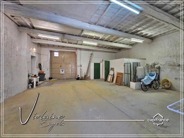 Maison de village rénovée avec cour, garage et cachet – OLONZAC (34210)