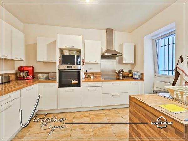 Maison de village rénovée avec cour, garage et cachet – OLONZAC (34210)