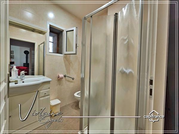 Maison de village rénovée avec cour, garage et cachet – OLONZAC (34210)