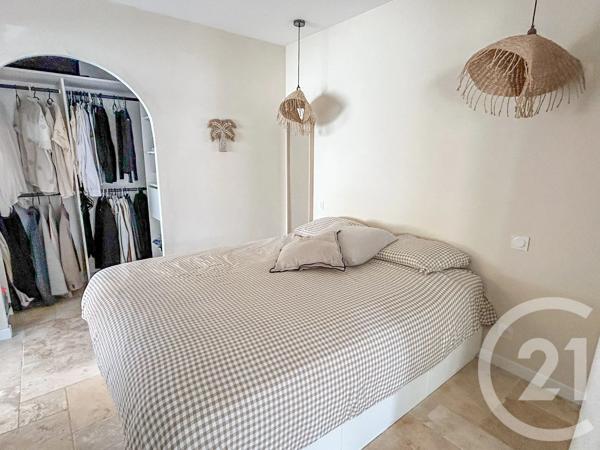 Maison à vendre  4 pièces - 120,31 m 2   ST MATHURIN  - 85