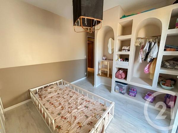 Maison à vendre  4 pièces - 120,31 m 2   ST MATHURIN  - 85