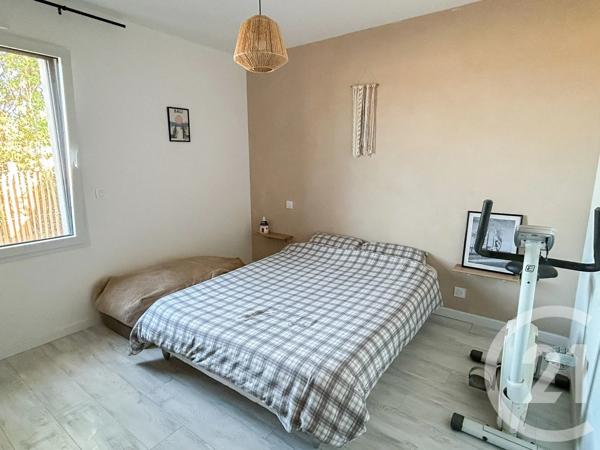 Maison à vendre  4 pièces - 120,31 m 2   ST MATHURIN  - 85