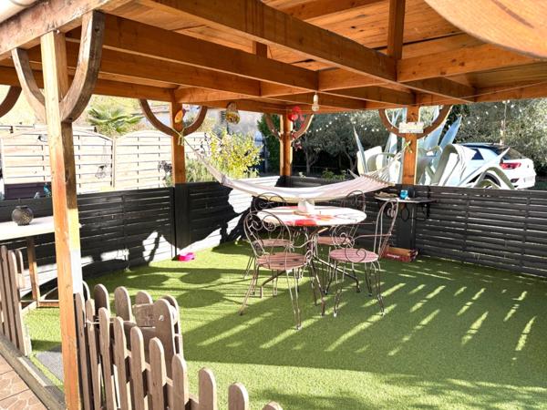 Maison à vendre 12 pièces ()