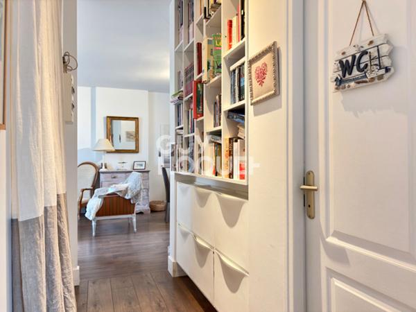 APPARTEMENT 2 PIÈCES (51m²) DANS UN HÔTEL PARTICULIER