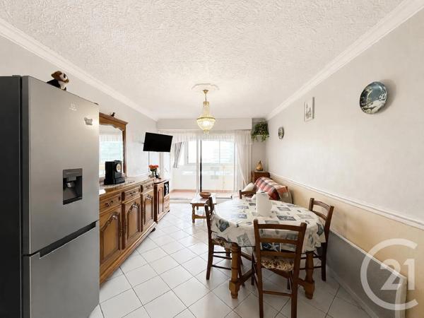 Appartement T2 à vendre  2 pièces - 35,72 m 2   ST HILAIRE DE RIEZ  - 85