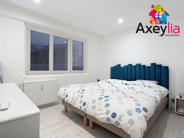 Roanne (42300) A VENDRE - HYPER CENTRE VILLE - APPARTEMENT T5 ENTIÈREMENT RÉNOVÉ AVEC GARAGE ET CAVE