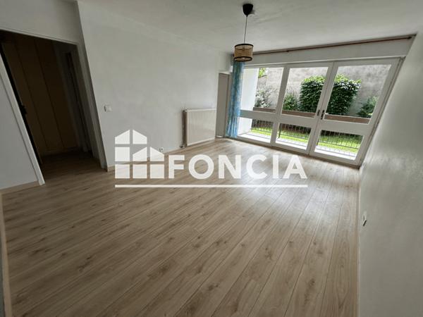 Location Studio 31.8 m² - 35 RUE DE L'AMIRAL COURBET Le Bouscat 33110