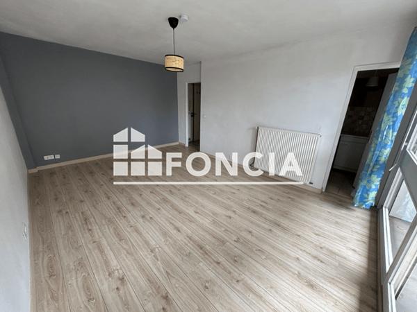 Location Studio 31.8 m² - 35 RUE DE L'AMIRAL COURBET Le Bouscat 33110