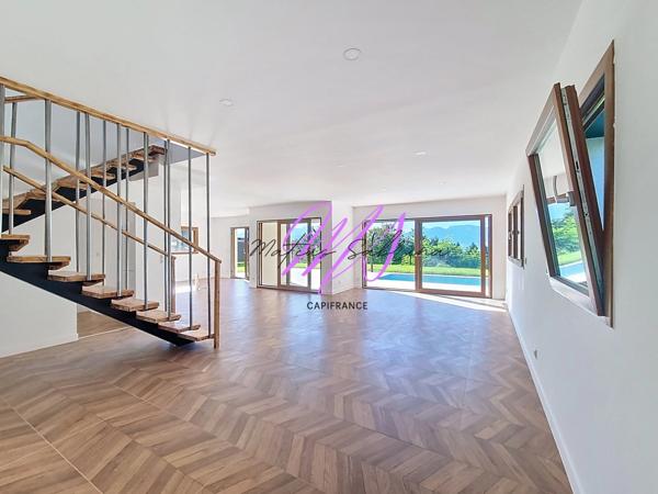 Exclusivité : Maison Individuelle de 145 m² 5 pièces en Frais de notaire réduits !