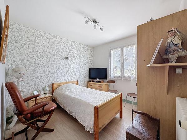 Maison à vendre 5 pièces, 85m², sous sol complet, 4 chambres, garage