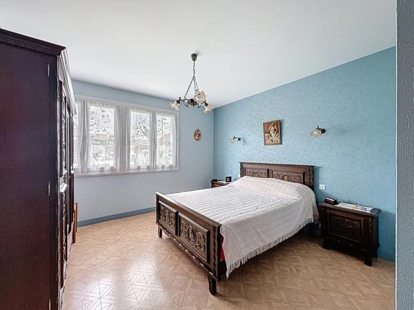 Maison à vendre 5 pièces, 85m², sous sol complet, 4 chambres, garage