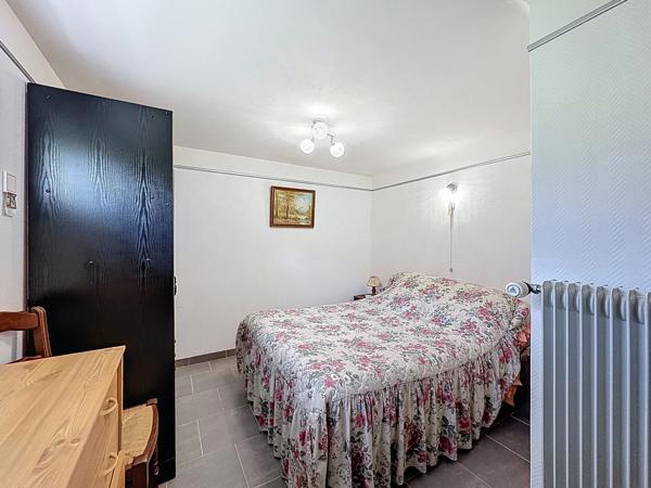 Maison à vendre 5 pièces, 85m², sous sol complet, 4 chambres, garage