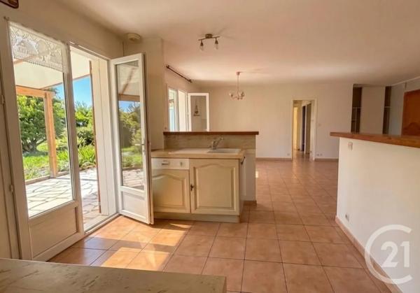 Maison à vendre  4 pièces - 136 m 2   PORNIC  - 44
