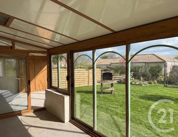 Maison à vendre  4 pièces - 136 m 2   PORNIC  - 44