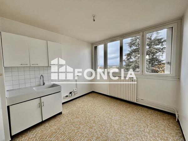 À vendre Studio 32 m² - Tassin-la-demi-lune 69160