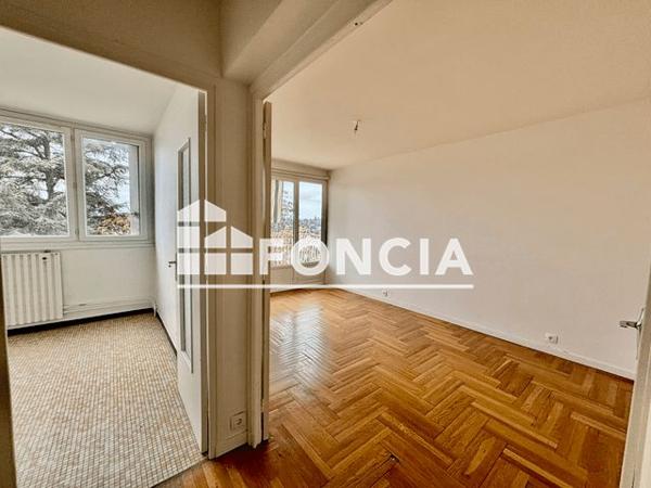 À vendre Studio 32 m² - Tassin-la-demi-lune 69160