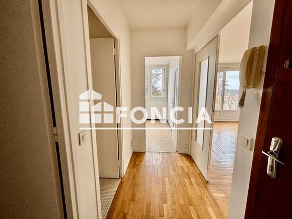 À vendre Studio 32 m² - Tassin-la-demi-lune 69160