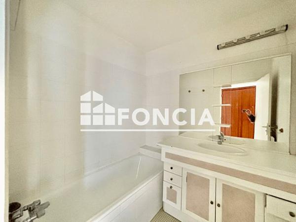 À vendre Studio 32 m² - Tassin-la-demi-lune 69160