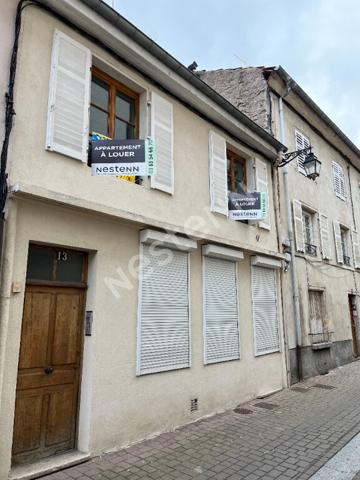 Appartement 3 pièces à louer à Saint Nicolas de Port, calme et bien situé
