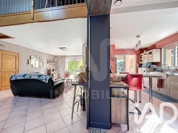 Maison à vendre 6 pièces 193 m² L'Houmeau
