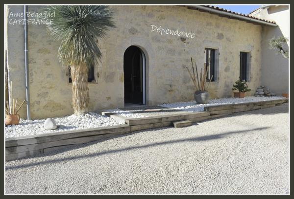 Département Gers (32) A vendre Condom propriété P7 210 m²- Terrain 5 483 m²