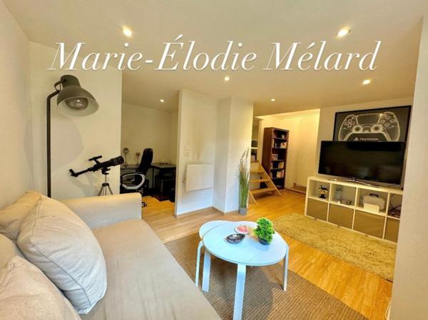 Maison Familiale Spacieuse à Réhon – 200 m², 6 Chambres, Jardin, 2 Garages