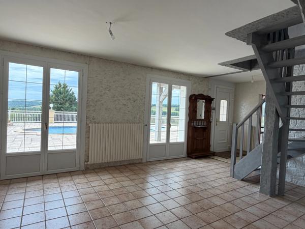 VILLA AVEC PISCINE ET PARC ARBORÉ