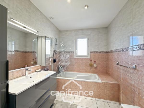 Maison 4 pièces de 103m²