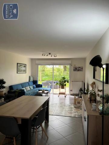 Maison à louer 3 pièces 70.12m² Laval (53000)
