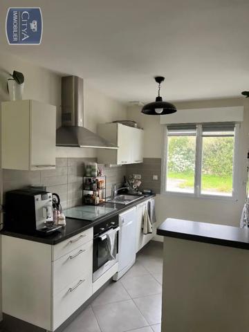 Maison à louer 3 pièces 70.12m² Laval (53000)