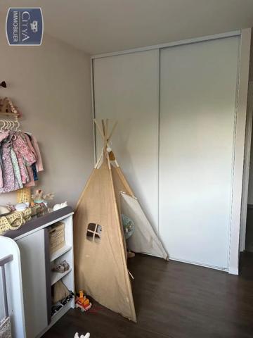 Maison à louer 3 pièces 70.12m² Laval (53000)