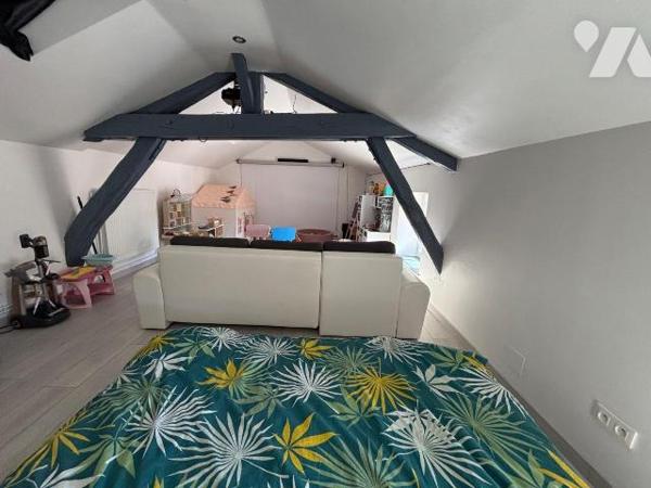 Nouveau mandat, charmante maison en pierre rénovée  située sur la commune de Raucourt-et-Flaba ...