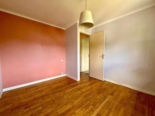 À vendre, Maison 5 chambres sur un terrain de 800 m², à 1 km des plages de Bénodet.