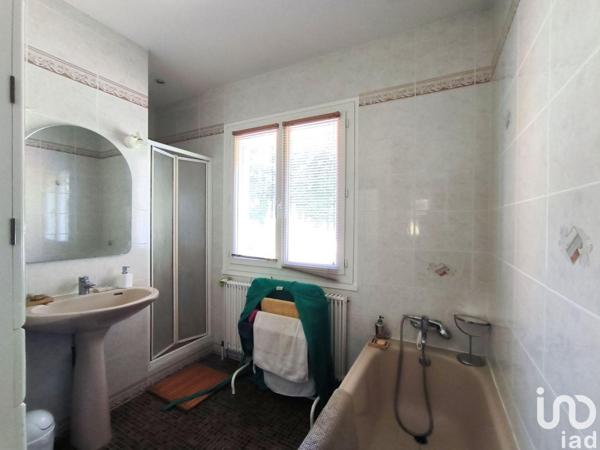 Maison à vendre 7 pièces 140 m² Sèvres-Anxaumont