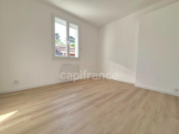 Maison à vendre 3 pièces ROYAN (17). Plain Pied. Terrain de 677m²