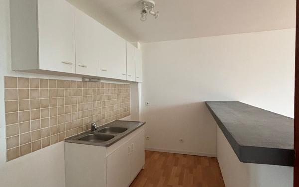 Appartement à louer    3 pièces • 67 m2 La Fère