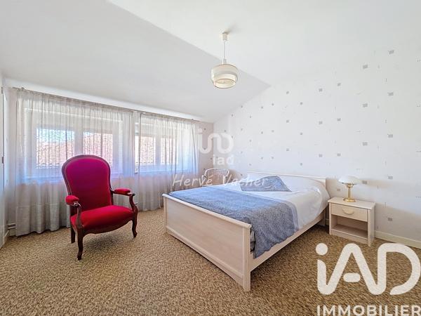Maison à vendre 5 pièces 142,99 m² Foissiat