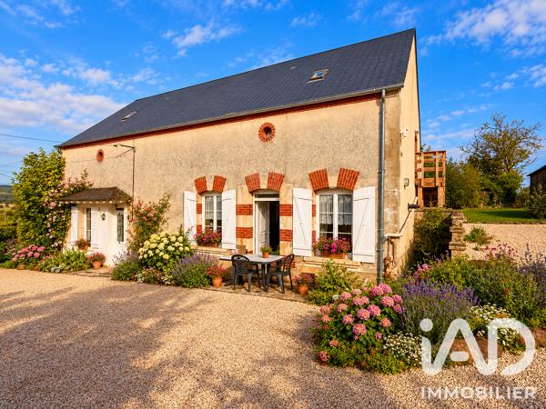 Maison à vendre 8 pièces 146 m² Sens-Beaujeu