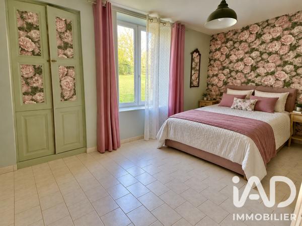 Maison à vendre 8 pièces 146 m² Sens-Beaujeu
